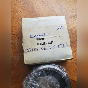 Roller Bearing 664206 for Cascade Forklift Mast New in Box